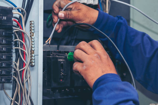 Best Local Electrician Companies  in Tabor City, NC